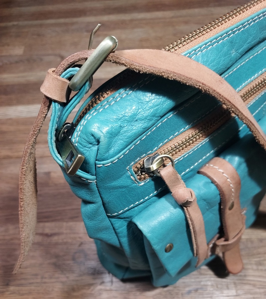 Sundance Teal Leather Crossbody Bag Made In Italy | eBay