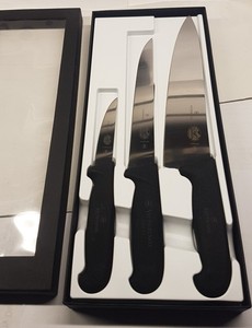 Victorinox Cutlery 3-Piece Ensemble de chefs, poignées en fibre noire 5,1053.3-x3