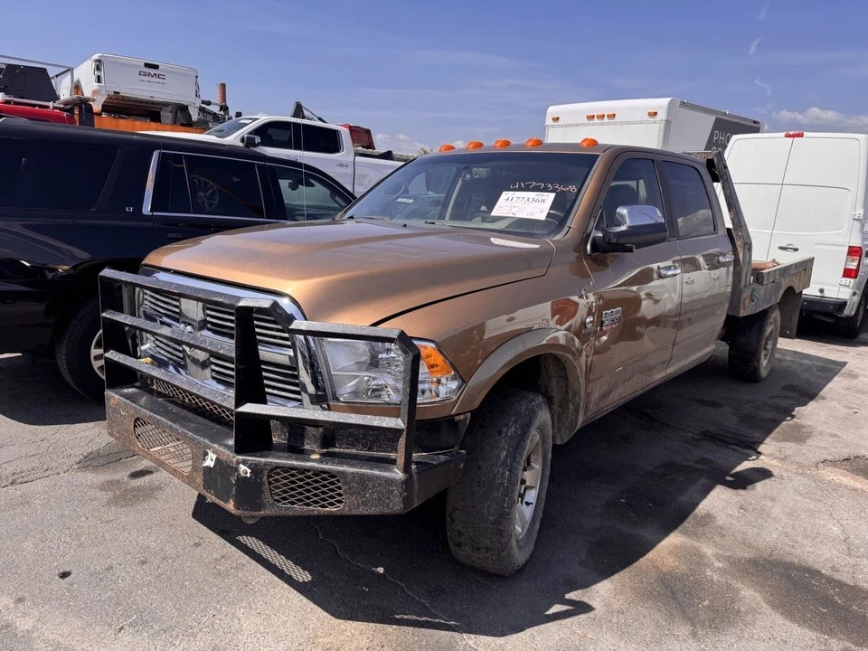 AC Compressor Fits 10-23 DODGE 2500 PICKUP 639767 - Image 3 of 4