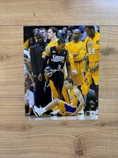 Philadelphia 76ers Collecting and Fan Guide 77