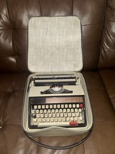 Brother Deluxe 1350 Portable Typewriter with Case Made In Japan thumbnail