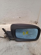 Retroviseur droit (ou coque) BMW 525