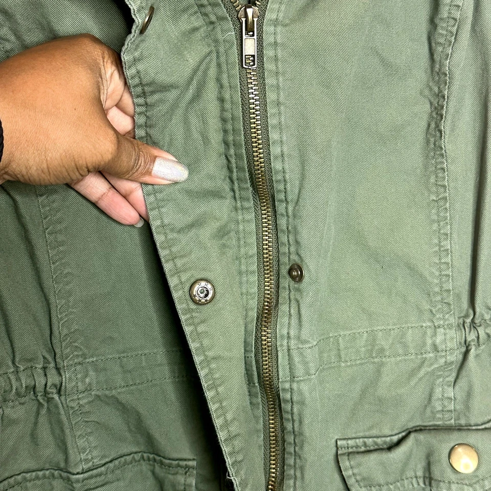 Chaleco con Capucha 41 Hawthorn Verde Algodón Cremallera Frontal Utilitario Para Mujer Talla Mediana Foto 4 de 4