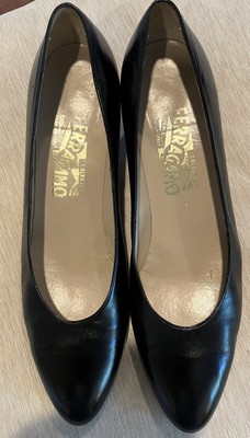 Salvador Ferragamo 8 1/2 size  fits 9.5 us size black color like new Salvatore Ferragamo Women main image 2