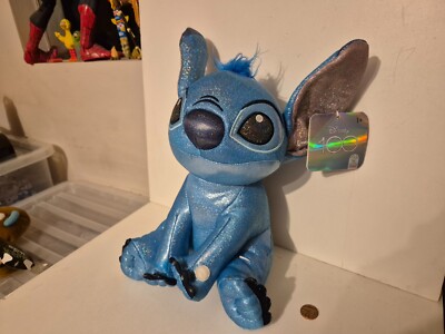 Lilo & Stitch Disney Store musikalisches weiches Plüschtier, 12 Zoll, 100. Jubiläum