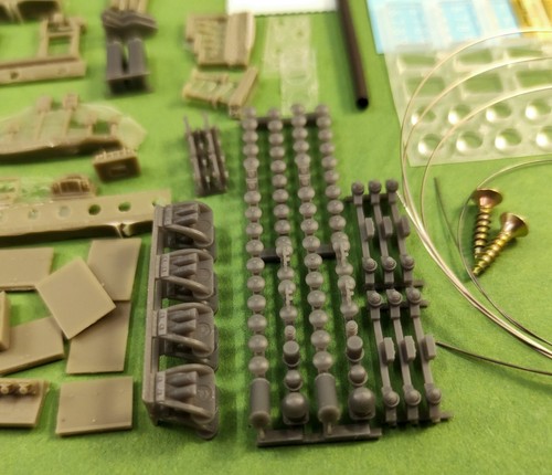 Electric locomotive VL11/VL11m (2 sections) H0 1/87 Kit for assembly - Picture 7 of 13