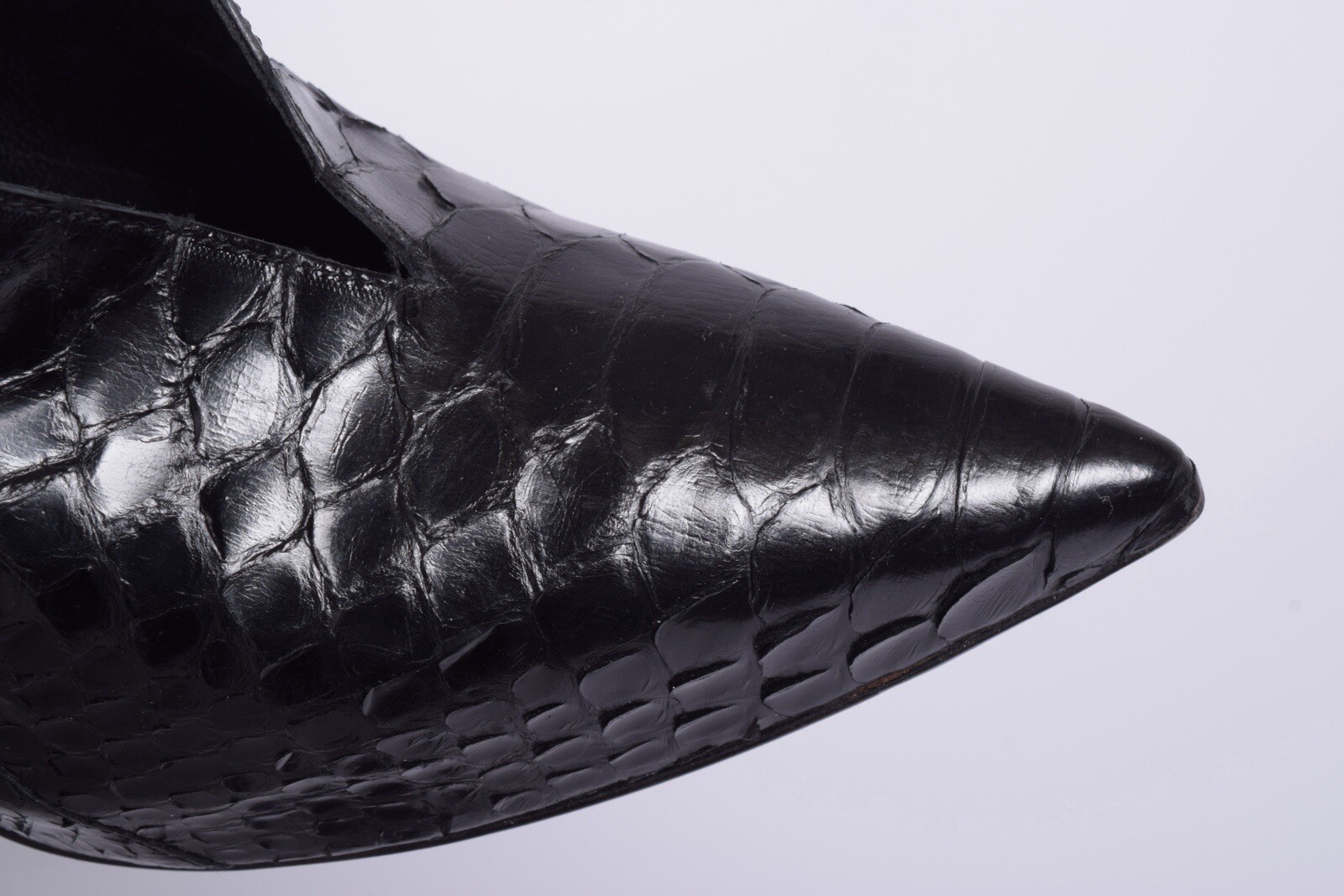 Burberry women's ankle boots with python leather,… - image 10