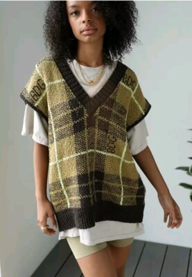 NWT Urban Outfitters BDG Greyden Plaid Jacquard Knitted Vest $79 Small 