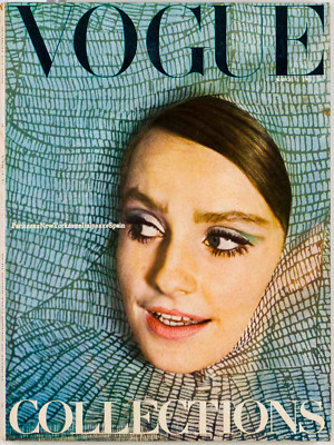 Ascher NORMAN PARKINSON Jean Shrimpton VOGUE 1965 1 March COLLECTIONS Courreges