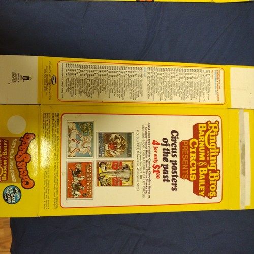 RINGLING BROS-BARNUM & BAILEY CIRCUS SNACKS-MINT  - Picture 6 of 9
