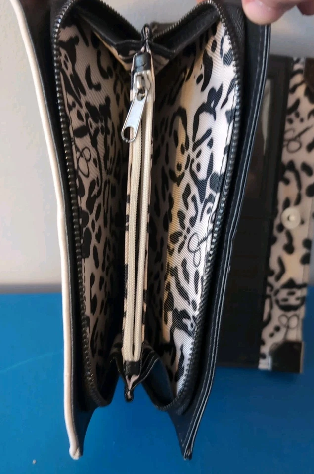 Cartera Toupe Jessica Simpsons con bolsillos de cambio con cremallera Foto 3 de 4