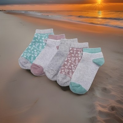 Matalan 5 Pack Floral Print Trainer Socks - One Size. New With Tags.