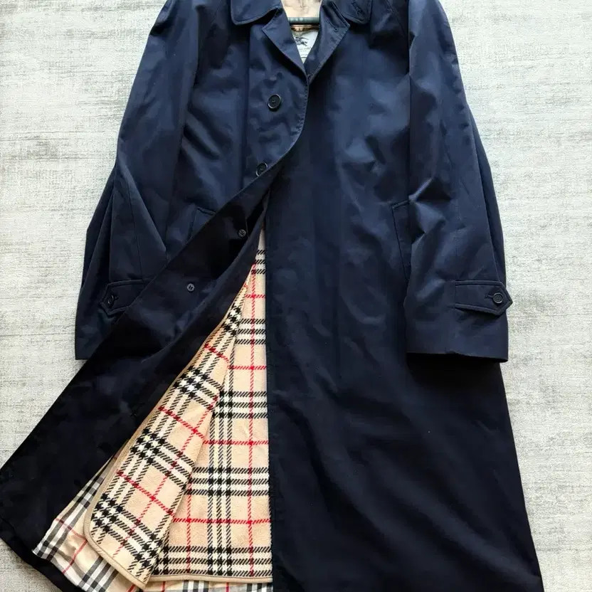 Burberry Pimlico Kacoat Extra Long Midnight Navy Coat thumbnail 8
