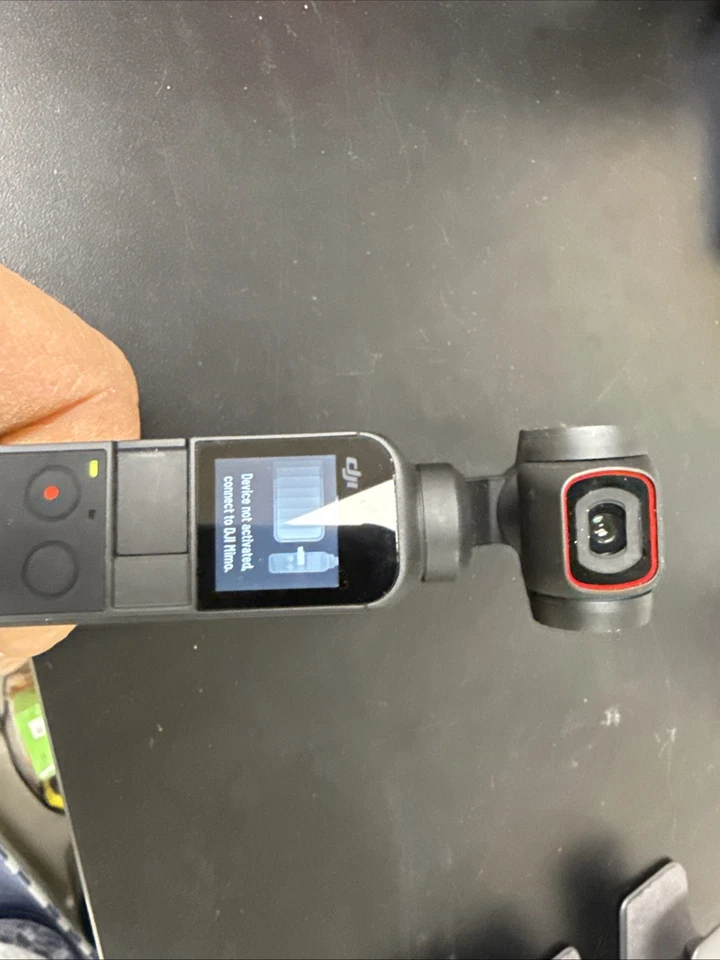 Карманный 3-осевой стабилизатор DJI Osmo и портативная камера 4K - Изображение 4 из 4