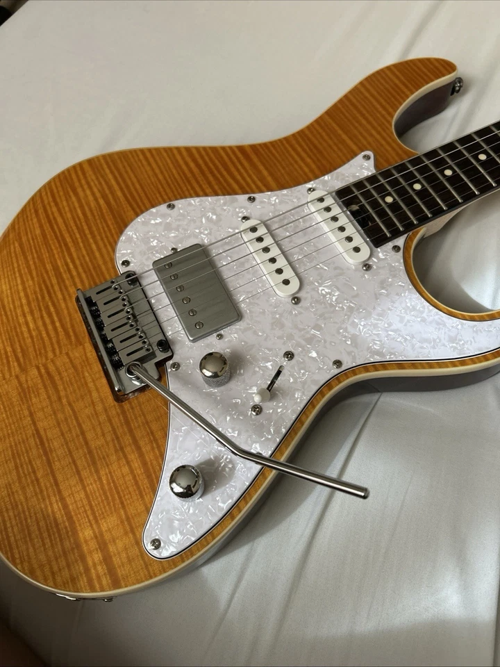 Guitarra eléctrica Cort G280 Select Flame Top ámbar Foto 4 de 4