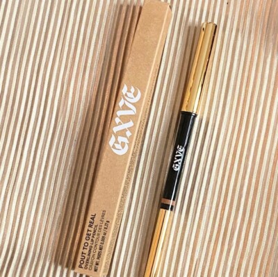 GXVE CHOOSE Pout to Get Real Overlining Lip Liner DO WHATEVER Say Whatever