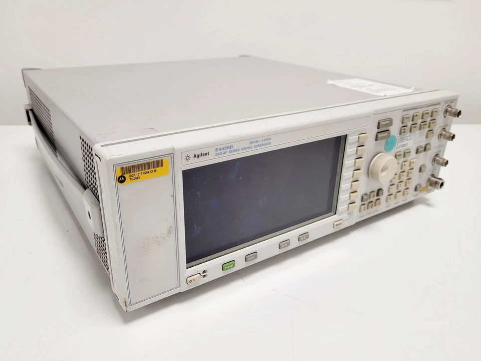 Agilent E4426B ESG-AP Serien-Signalgenerator - Bild 1 von 4