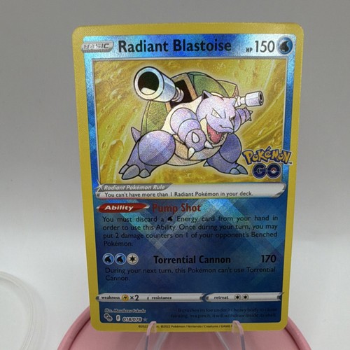 The Pokémon Company Radiant Blastoise 018/078 Pokémon GO Radiant Rare Holo NM