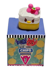 NEW Disney Munchlings mini SCENTED DAISY DUCK LEMON MERINGUE ULTRA RARE