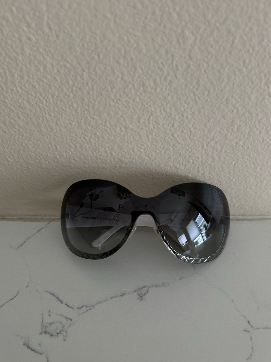 CHANEL Vintage Logo Sunglass 4165 C.262/8g Sunglasses | eBay
