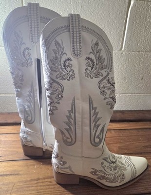 Western Cowgirl Boots White With Rhinestones SZ 8.5