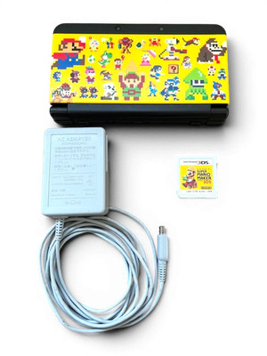 NINTENDO New 3DS Black Console w/Super Mario Maker Game Charger Tested JP #189