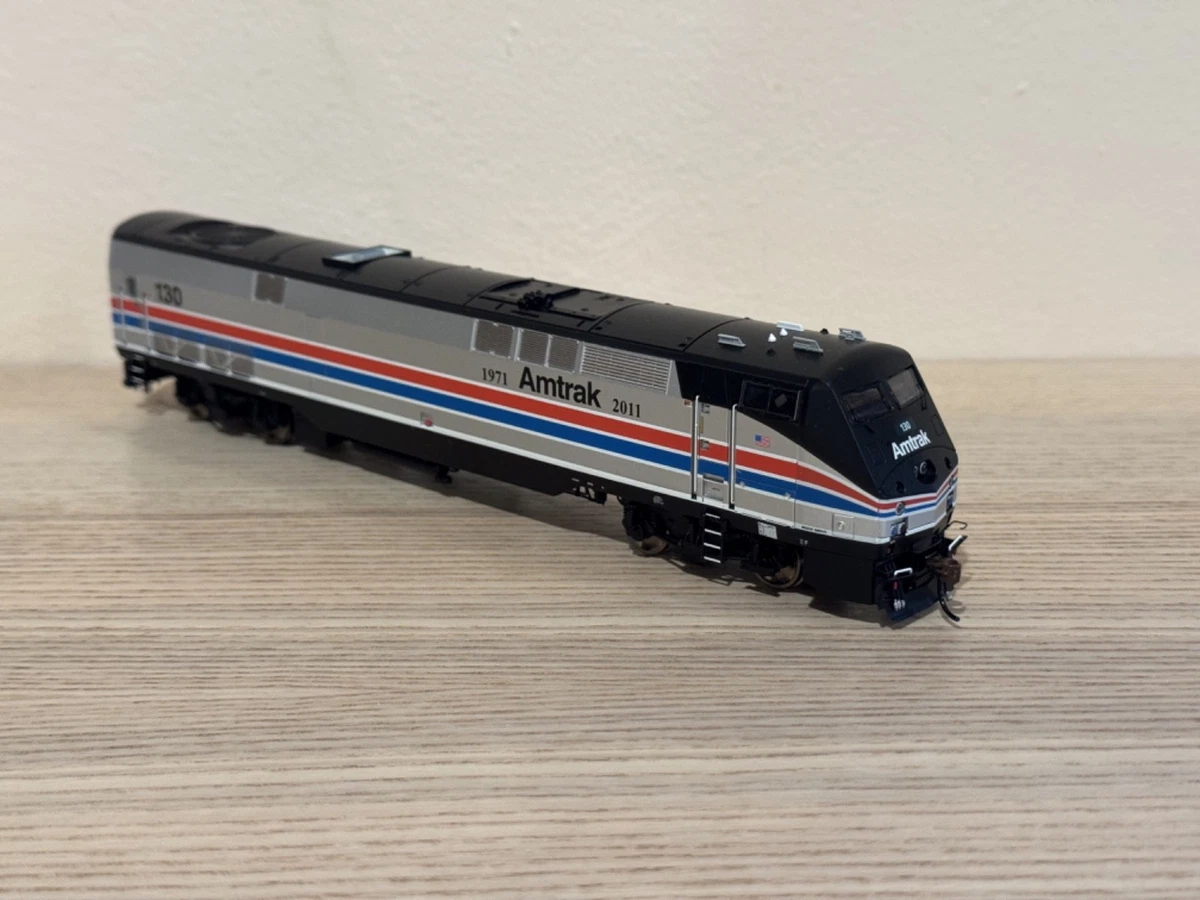 Athearn Amtrak HO Diesel Locomotive Model Railroad Locomotives for