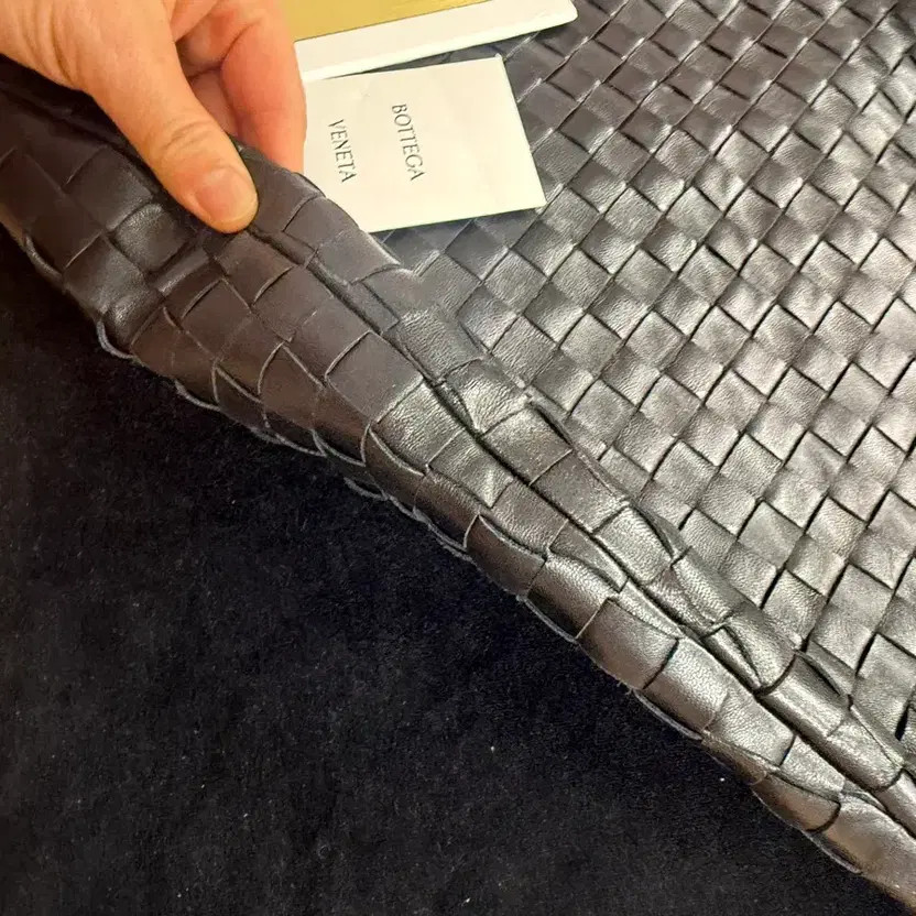 Bottega Veneta Hobo Bag - Black Leather, Large Size, Pre-Owned thumbnail 5