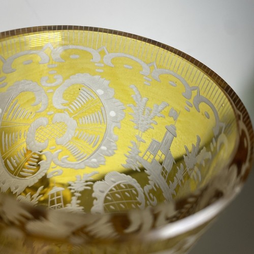 Bohemian Czech gelbe Braunglas Vase mit Deckel graviert Schwan Hase Hirsch - Bild 10 von 20
