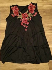 Ladies Beautiful Summer Top Size L