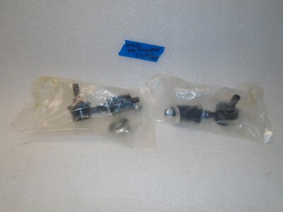 NEW 1999-2004 Chevy Tracker Stabilizer Link SET OEM