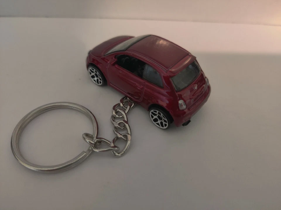 Llavero Fiat 500 Nuevo Rojo Muy Detallado Edición Limitada 3D 🆕🆕🆕🎁🎁🎁🎁🎁 Foto 2 de 2