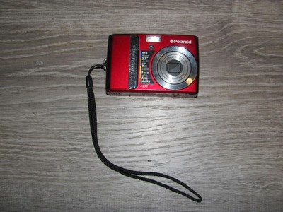 Polaroid i1236 12.0MP Digital CCD Camera Works Great Red Tested