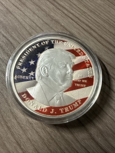 U.S. Flag President Donald Trump Silver Plated EAGLE Commemorative Coin