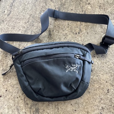 Arc'teryx Mantis 1 Waistpack Navy Blue 25817 EUC