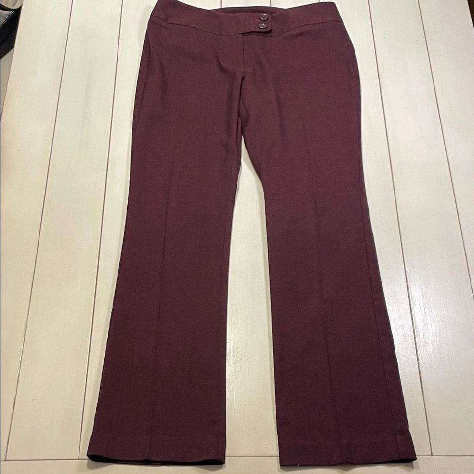 Apt. 9 Pantalones de vestir plisados borgoña oscuro para mujer, talla 6 Foto 3 de 4