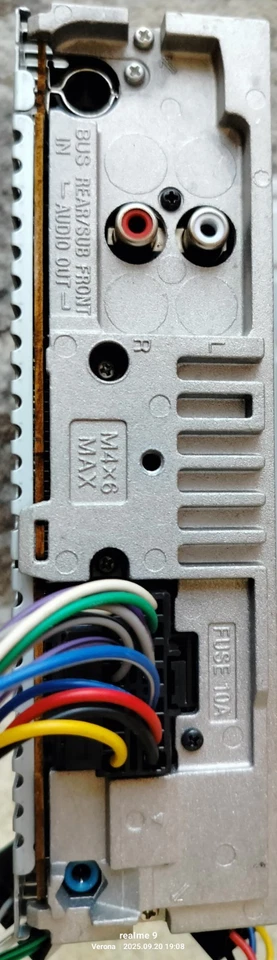 Sony CDX-GT4OU FM/MW/LW COMPACT DISC PLAYER/FREQUENZ RANGE  - Immagine 4 di 4