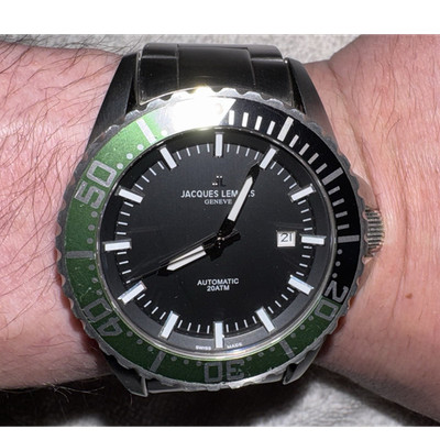 Jacques Lemans Geneve Men's Automatic Diver Date 200m 44mm Black Dial