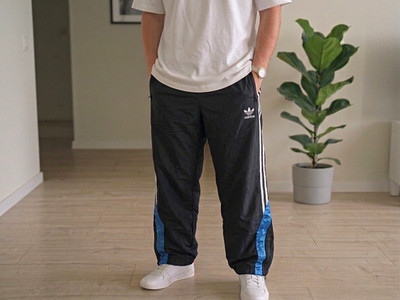 adidas 3-Stripes Nylon Trackpants Trainingshose Herren Schwarz/Blau/Weiß (XL)