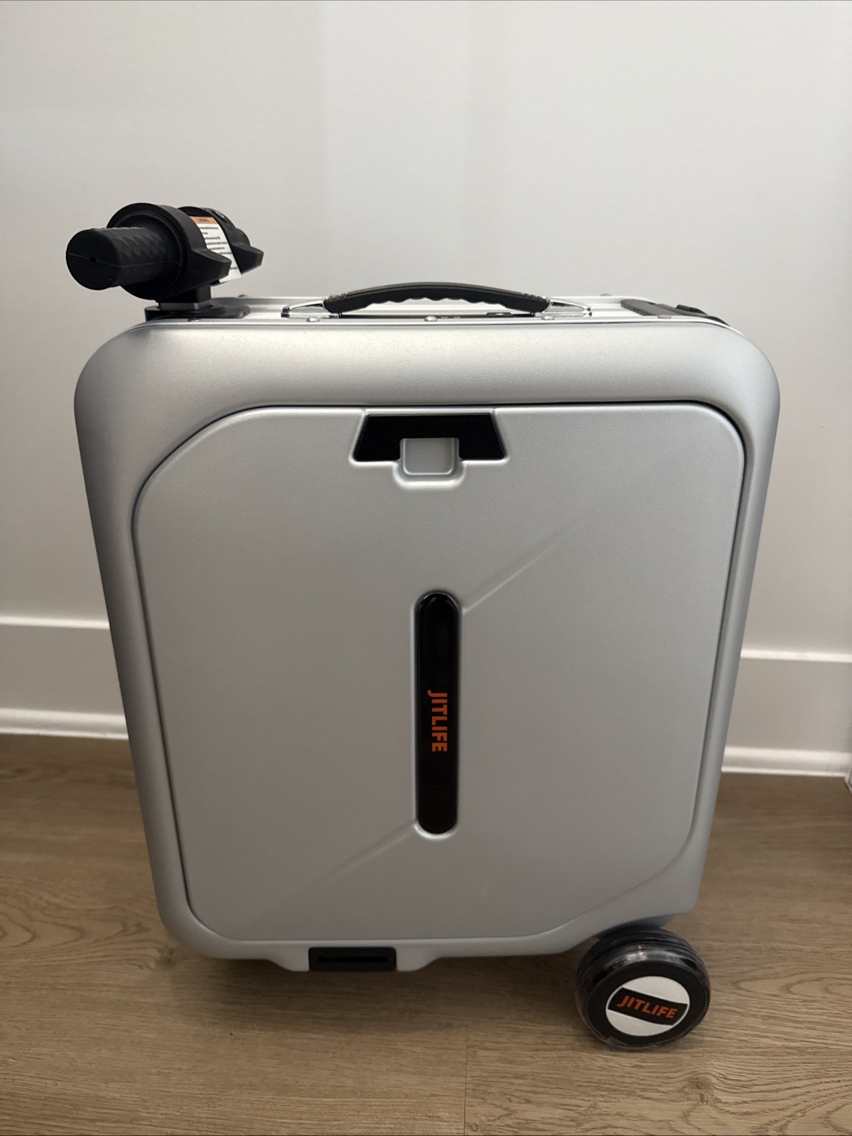 With Tsa Lock And Usb Port