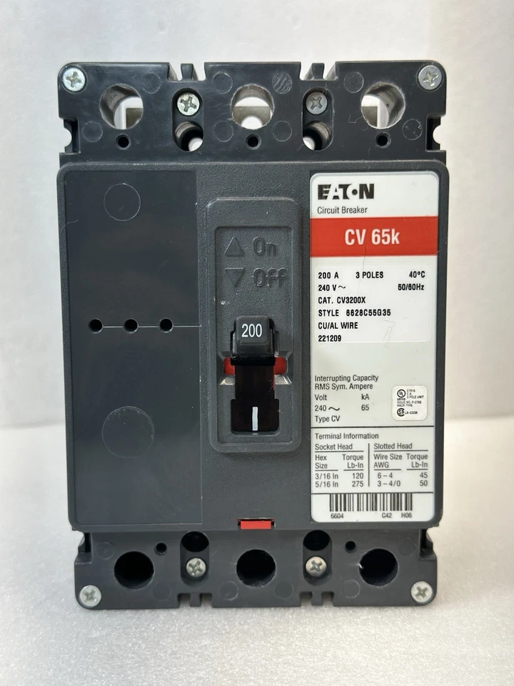 CV3200X - Cutler Hammer Bolt-On 240V 200A 3 pole circuit breaker 65kA@240V - Image 2 of 4