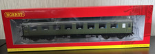 Hornby R40030 SR Maunsell 3rd Class Dining Saloon No.1363, Olive Green - BNIB
