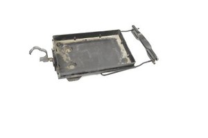 Suzuki Grand Vitara 2.4 2010 RHD Batteriefach Pad 33660-65J0 12743806