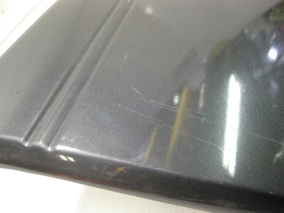 99 LEXUS RX300 REAR LEFT DRIVER SIDE DOOR BLACK 202 75742-48010 OEM 00 01 02 03 - Image 3 of 4