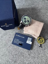 Breitling Navitimer B01 Chronograph 43 Grün ...