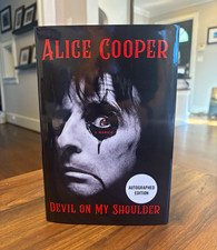 Alice Cooper Devil on My Shoulder Signed Autographed Edition Book, Original