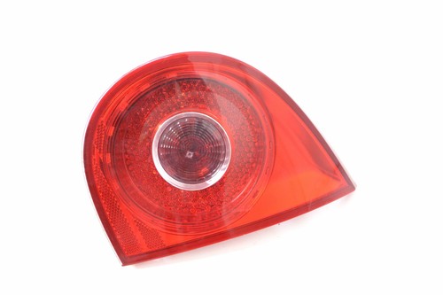 VW GOLF V 1K 1.9 TDI 2005 RHD Rücklicht Innenleuchte rechts 1K6945094F 11672518