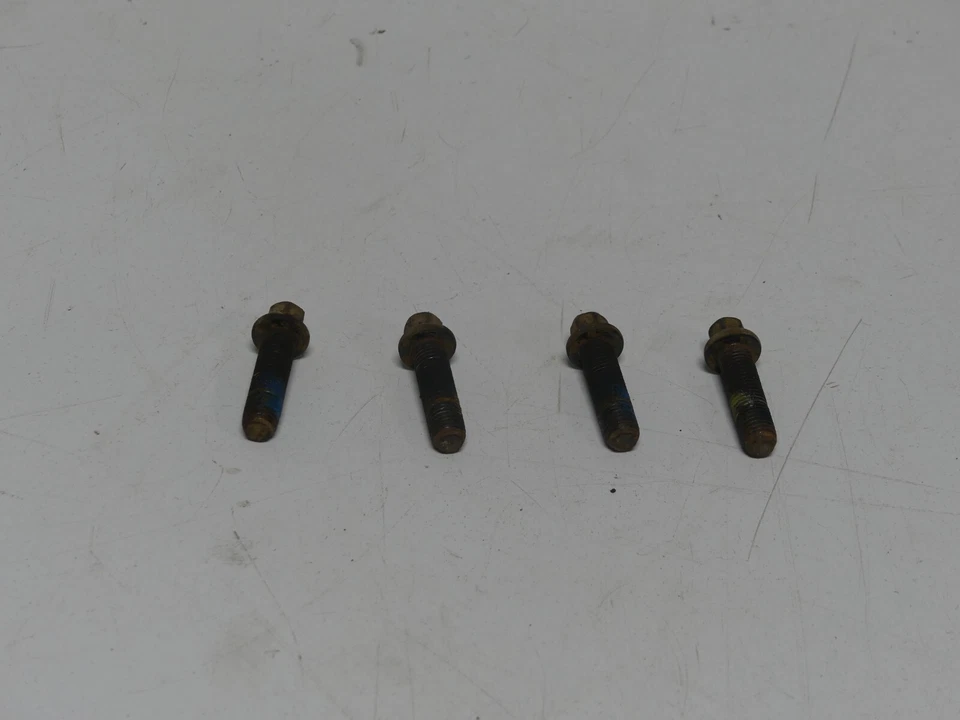 1997-2006 Jeep Wrangler TJ parafusos para montar eixo de transmissão para caixa de transferência CC 5C - Imagem 3 de 3