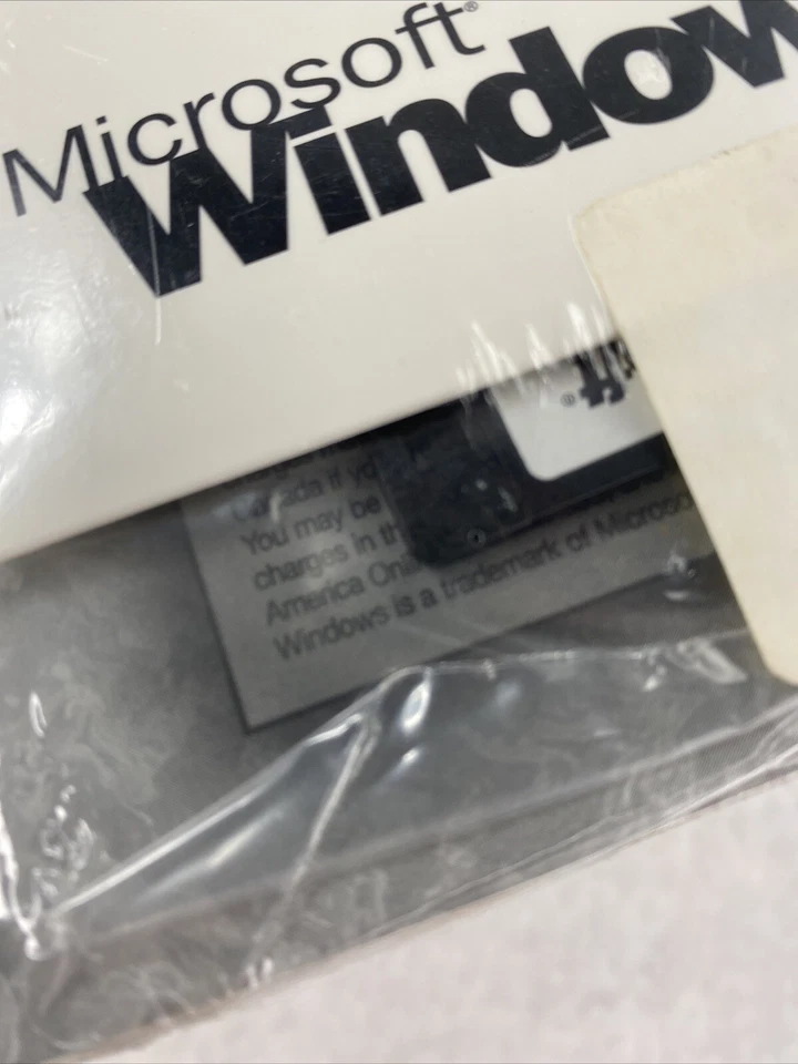 Microsoft Win 98 First Edition Windows 98 Full Operating System SEALED - Image 3 of 4