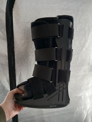 Adult Small Orthopedic Boot Black 009